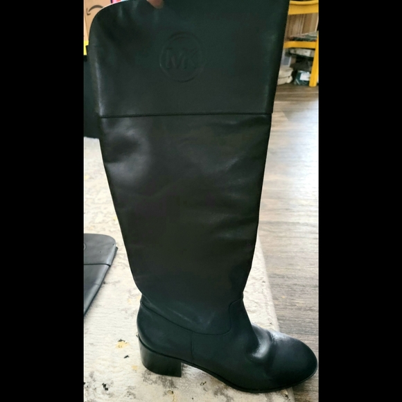 Michael Kors knee high boots - Picture 2 of 3
